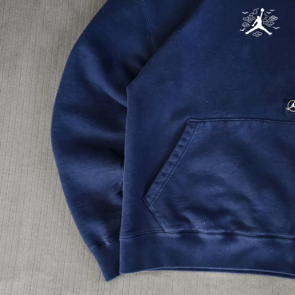 Jordan Men’s CNY New Years Edition Embroidery Logo Pullover Size Medium - Picture 3 of 11
